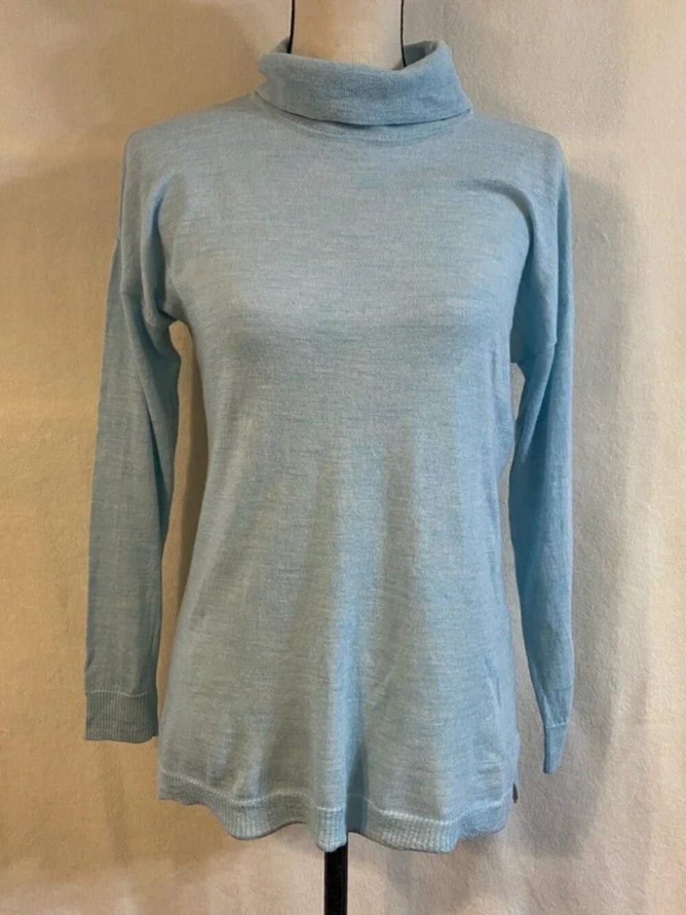 Talbots 100% Merino Wool heather aqua blue knit turtleneck sweater